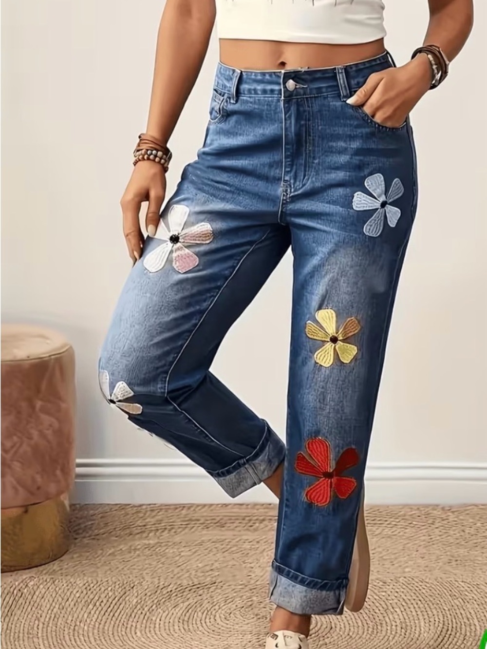 Embroidered Floral Relaxed Women's High Waisted Jeans - Blue - Picture 2 of 6